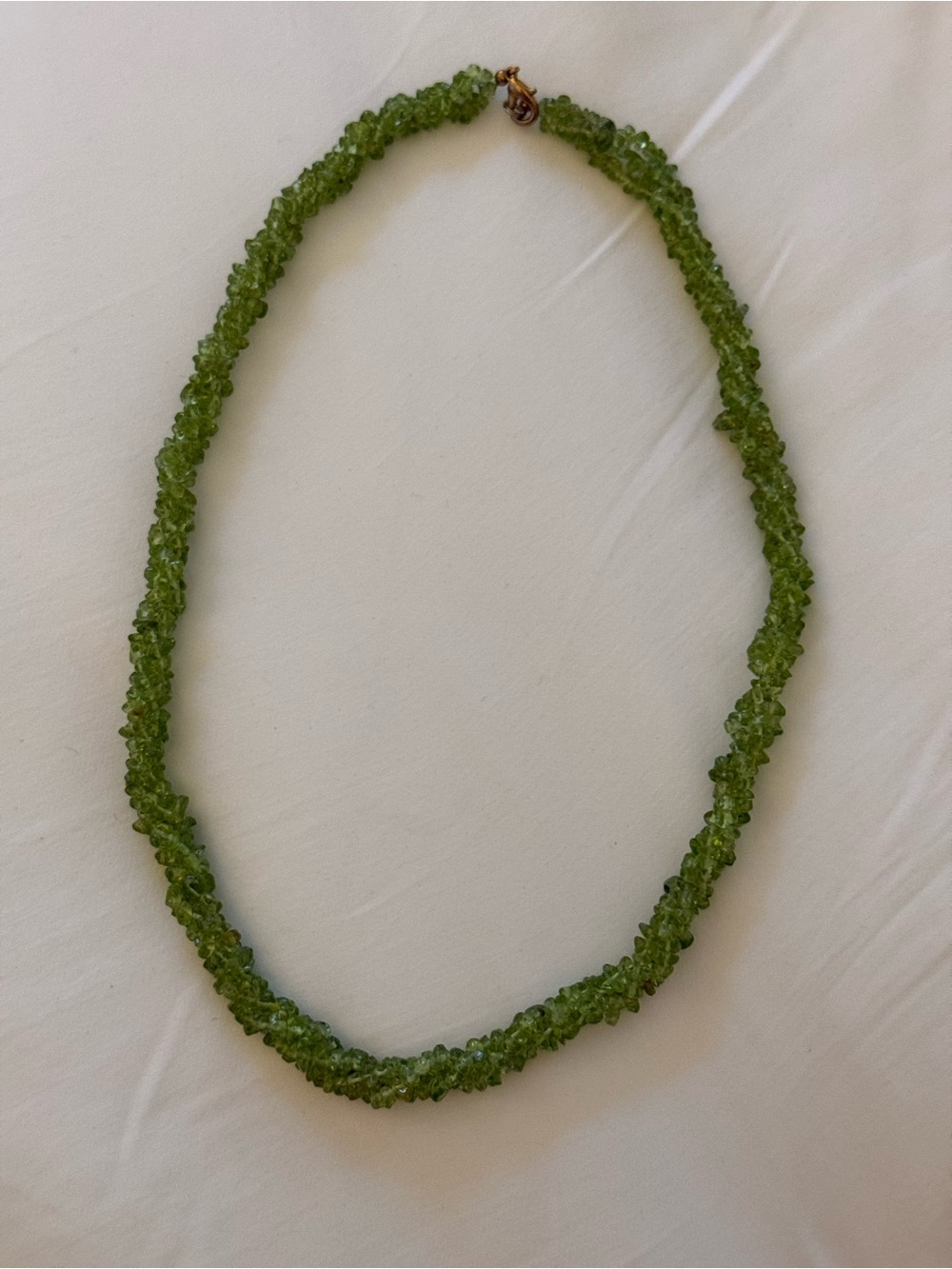 💚Green Peridot Chip Necklace💚 - Elegant Women's Jewelry